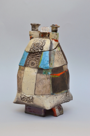 Cubo grande, cm 21x35x20, ceramica raku e cristallo di rocca, 2014