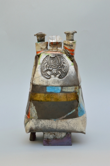 Cubo grande, cm 21x35x20, ceramica raku e cristallo di rocca, 2014