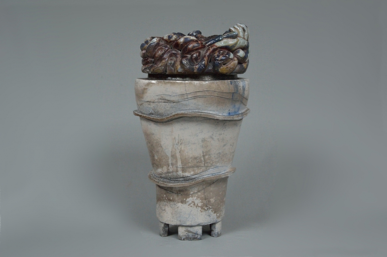 Vishnu, cm 33x55x24, ceramica raku, 2011