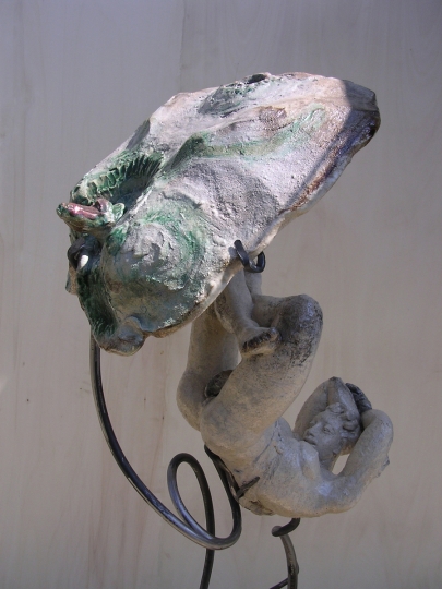 Aurora, cm. 63x179x80, ceramica raku e ferro, 2006