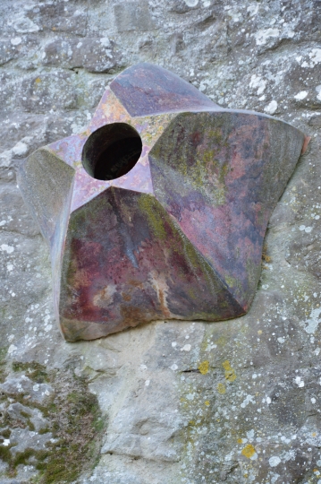 Stellaimplosa, cm. 60x60x40, ceramica raku, 1987